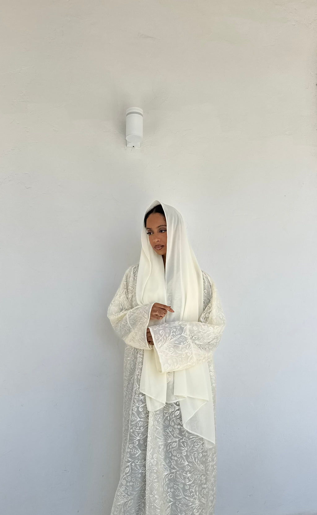 Ivory Muse Abaya